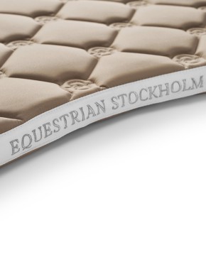 Equestrian Stockholm Dressur Schabracke Sand
