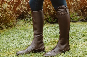 Dyon Stiefelette mit Schnürung aus Leder Braun