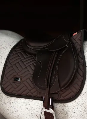 Equestrian Stockholm Spring Schabracke Modern Mocha Full